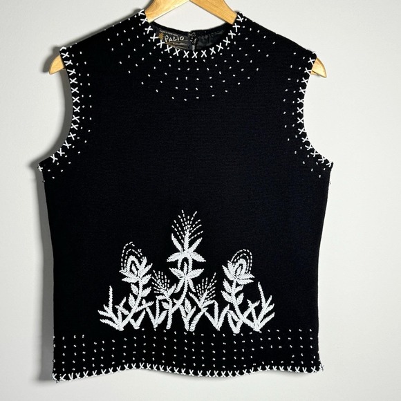 Palio Sweaters - Vtg Palio Beaded Wool Sleeveless Top Black White Lined Back Zip Floral Knit M/L‎